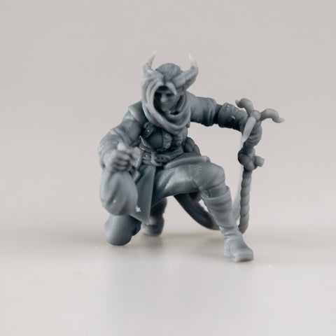 Eldarion, Tiefling Rogue Miniature