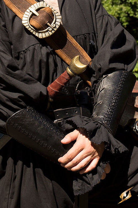 Squire Bracers