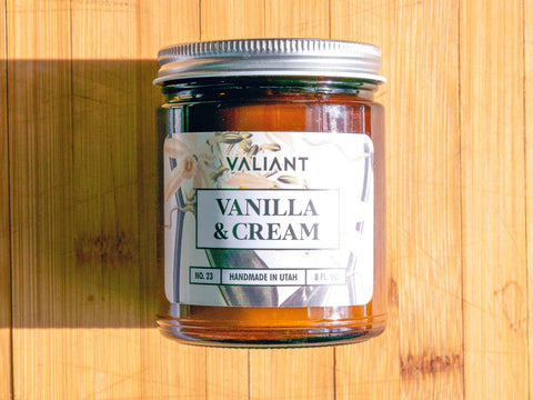 Vanilla & Cream Botanical Candle in Amber Glass