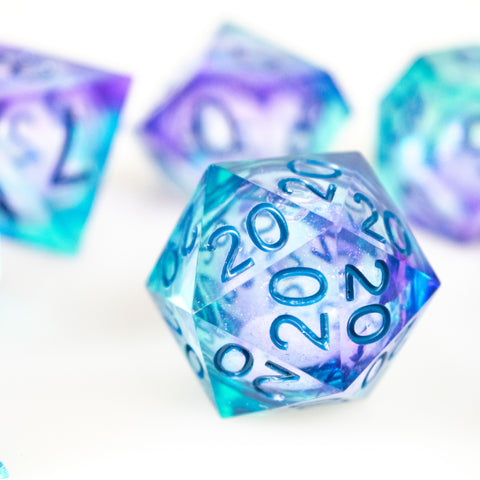 Natural 20 Liquid Core Dice