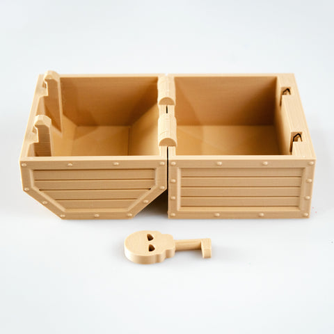 Lockable Pirate Treasure Chest with Key